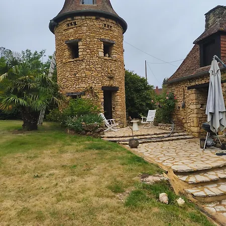 Couette-café De La Tour 2 Milhac